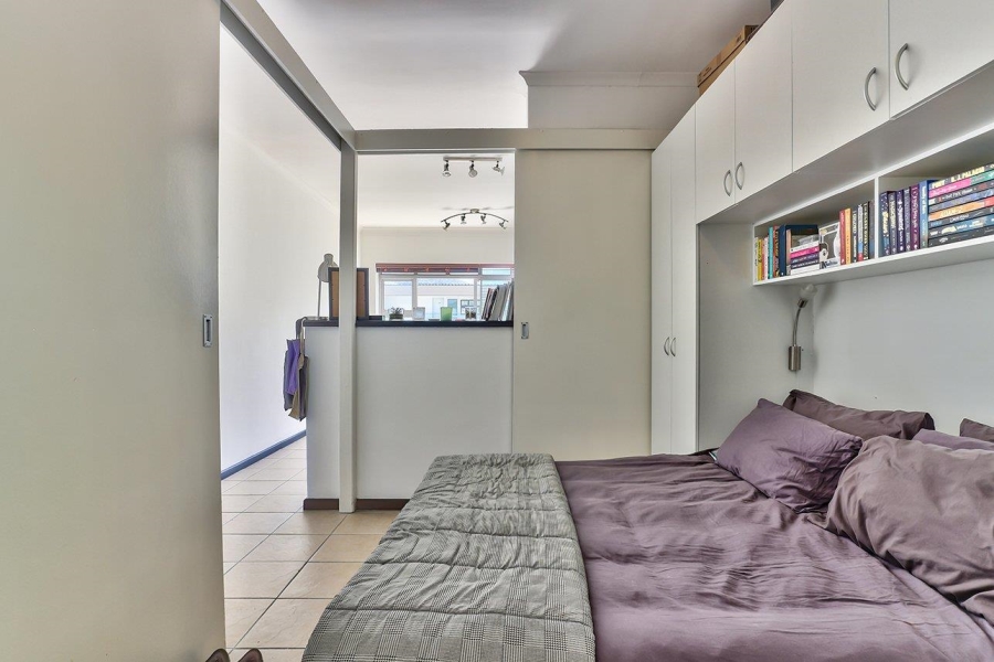 To Let 1 Bedroom Property for Rent in Beach Estate Western Cape